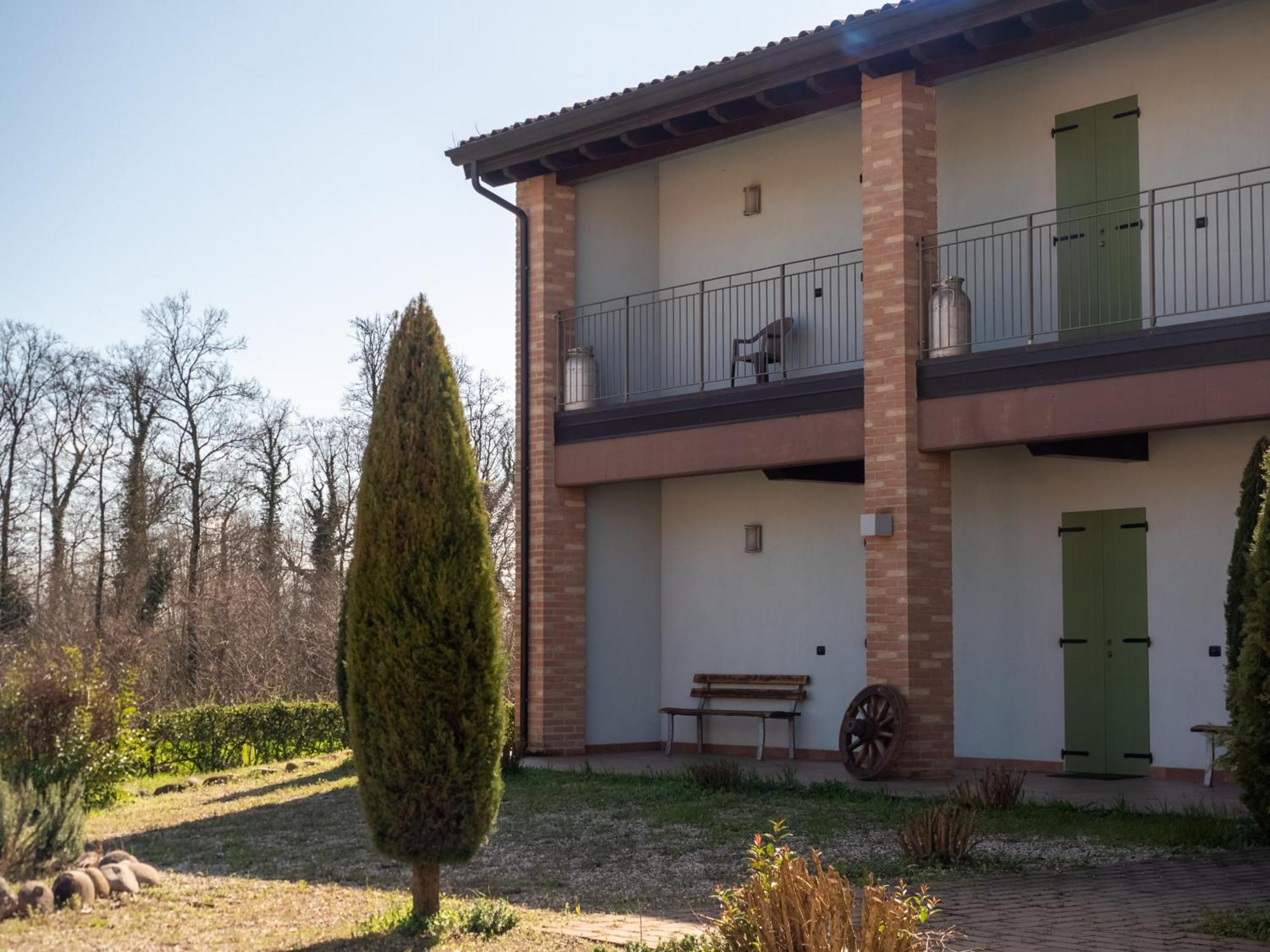 Agriturismo Borgo Del Mincio Волта Мантована Екстериор снимка